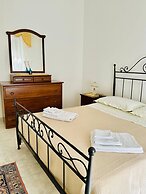 Ti Aspettiamo nel Nostro Luminoso Appartamento