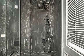 Rooftop Jacuzzi Penthouse by Sea N' Rent