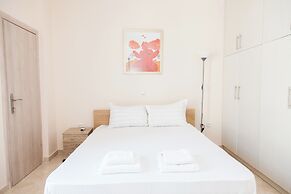 Great Apartment in Piraeus