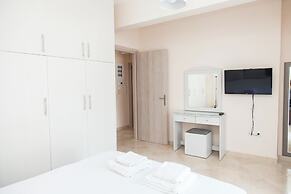 Great Apartment in Piraeus