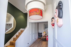 Gigantones Guesthouse