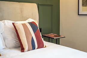 Gigantones Guesthouse