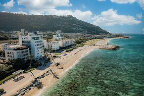 Pool & Jacuzzi Penthouse by Sea N' Rent