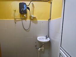 OYO 91065 Hotel De Anjung