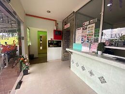 OYO 91065 Hotel De Anjung