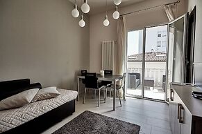 Rouge Hotel International