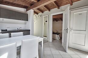 Rouge Hotel International