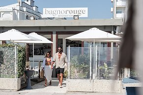Rouge Hotel International