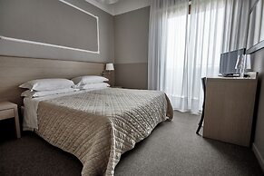 Rouge Hotel International