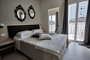 Rouge Hotel International