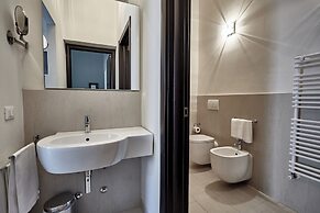 Rouge Hotel International