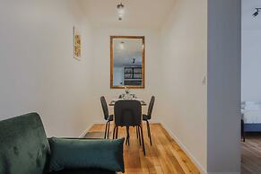 Charming Apartment in Montparnasse