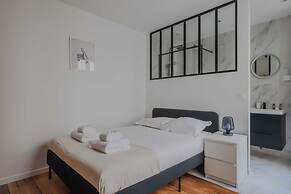 Charming Apartment in Montparnasse