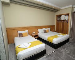 Hotel Golden Flora