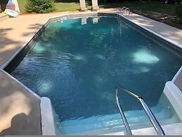 Country Bliss - Pool Spa Nature s Playground Pool IS Open