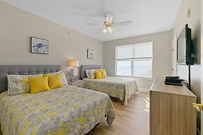 Oceanview Condo Daytona Shores 3 bed 3 Bath