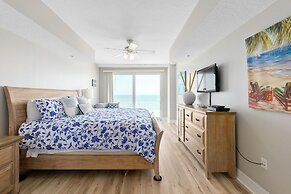 Oceanview Condo Daytona Shores 3 bed 3 Bath