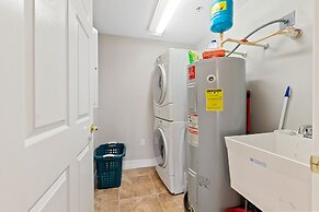 Oceanview Condo Daytona Shores 3 bed 3 Bath