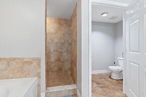 Oceanview Condo Daytona Shores 3 bed 3 Bath