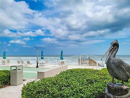 Oceanfront 2 bed Condo in New Smyrna Beach FL