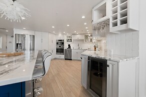 Beachfront 3 Bed Condo Daytona Beach Shores FL