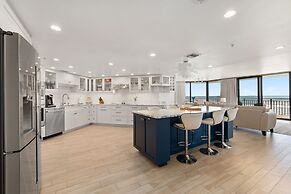 Beachfront 3 Bed Condo Daytona Beach Shores FL