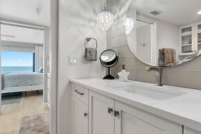 Beachfront 3 Bed Condo Daytona Beach Shores FL