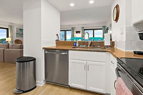 Oceanview 3 Bedroom Condo New Smyrna Beach FL