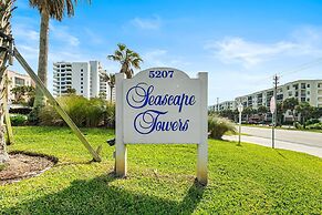 Oceanview 3 Bedroom Condo New Smyrna Beach FL