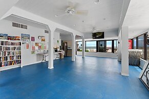 Castle Reef two bed two Bath Oceanview Condo