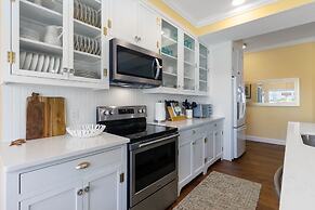 Waterfront 4 Bed House Daytona Beach FL