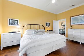 Waterfront 4 Bed House Daytona Beach FL