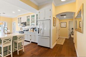 Waterfront 4 Bed House Daytona Beach FL