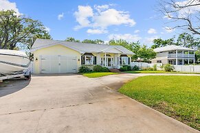 Waterfront 4 Bed House Daytona Beach FL