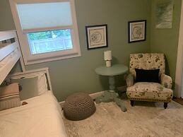 Waterfront 4 Bed House Daytona Beach FL