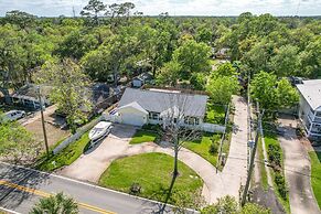 Waterfront 4 Bed House Daytona Beach FL