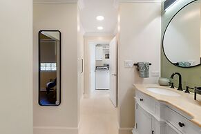 Waterfront 4 Bed House Daytona Beach FL