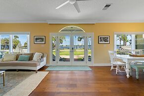 Waterfront 4 Bed House Daytona Beach FL