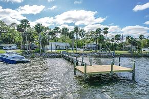 Waterfront 4 Bed House Daytona Beach FL