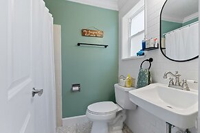 Waterfront 4 Bed House Daytona Beach FL