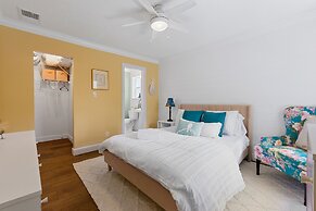 Waterfront 4 Bed House Daytona Beach FL