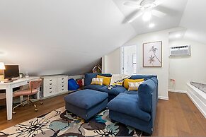 Waterfront 4 Bed House Daytona Beach FL