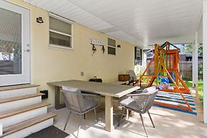 Waterfront 4 Bed House Daytona Beach FL