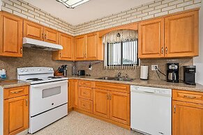 Beach House 3 bed 2 Bath in Ormond Beach FL