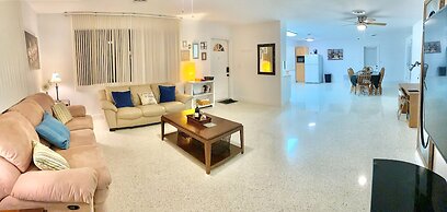 Beach House 3 bed 2 Bath in Ormond Beach FL