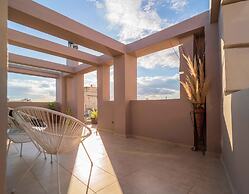 Acropolis Panorama Penthouse - Central Cozy Nest