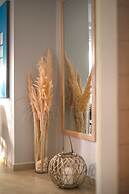 Acropolis Panorama Penthouse - Central Cozy Nest