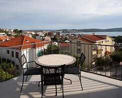 Modern Trogir Sea View Apartment