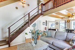 Home w/ 2 Decks - 2 Mi to Lake Gregory Dog Park!