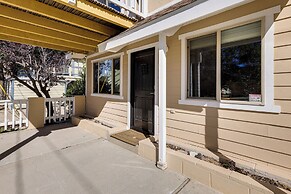 Home w/ 2 Decks - 2 Mi to Lake Gregory Dog Park!